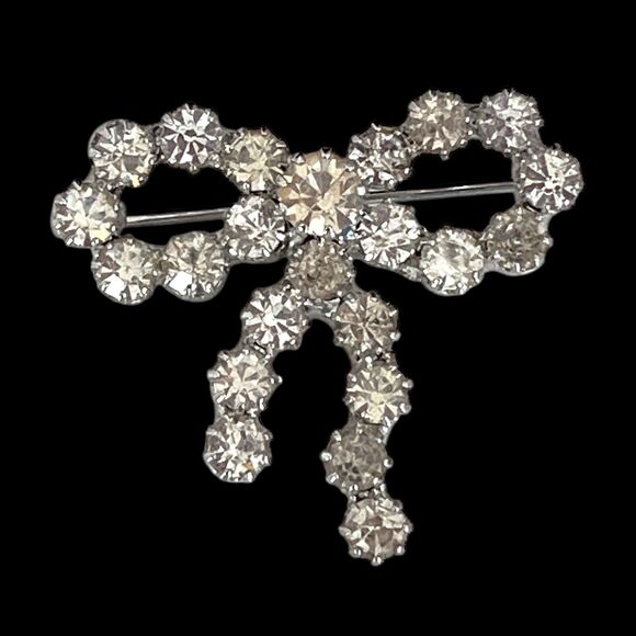 Vintage Rhinestone Pin Silver Tone Prong Set Crystal Mid Century Retro 10Q - Picture 3 of 5